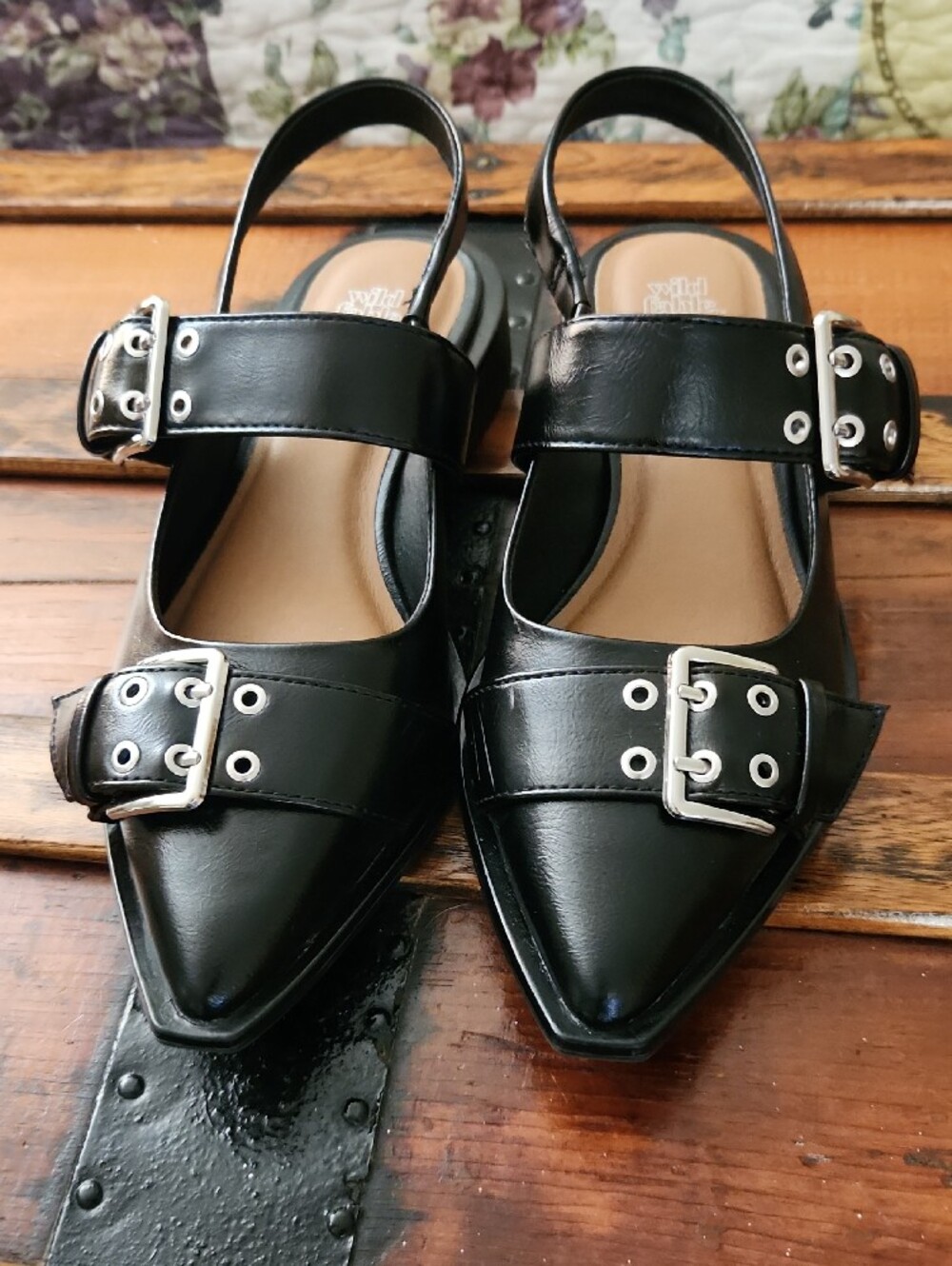wild fable Black Pointed Buckle Flats
